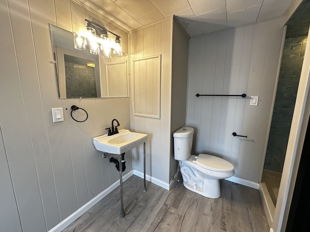 32 Somerset Street, Unit 2 Springfield, MA 01108 - Photo 23 of 33