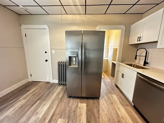 $2,400 | 32 Somerset Street, Unit 2, Springfield, MA 01108