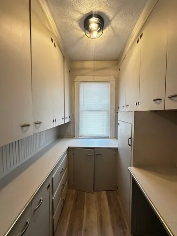 $2,400 | 32 Somerset Street, Unit 2, Springfield, MA 01108