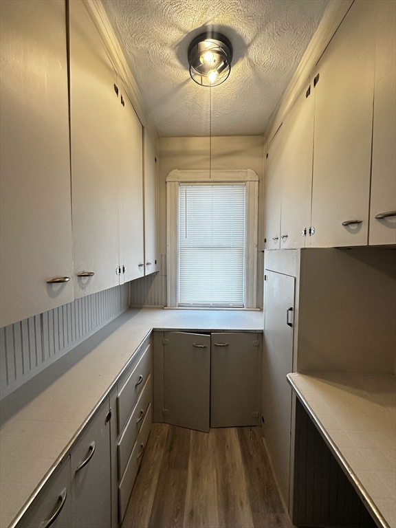 32 Somerset Street, Unit 2 Springfield, MA 01108 - Photo 6 of 33