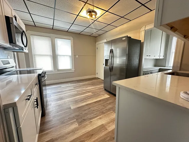 $2,400 | 32 Somerset Street, Unit 2, Springfield, MA 01108