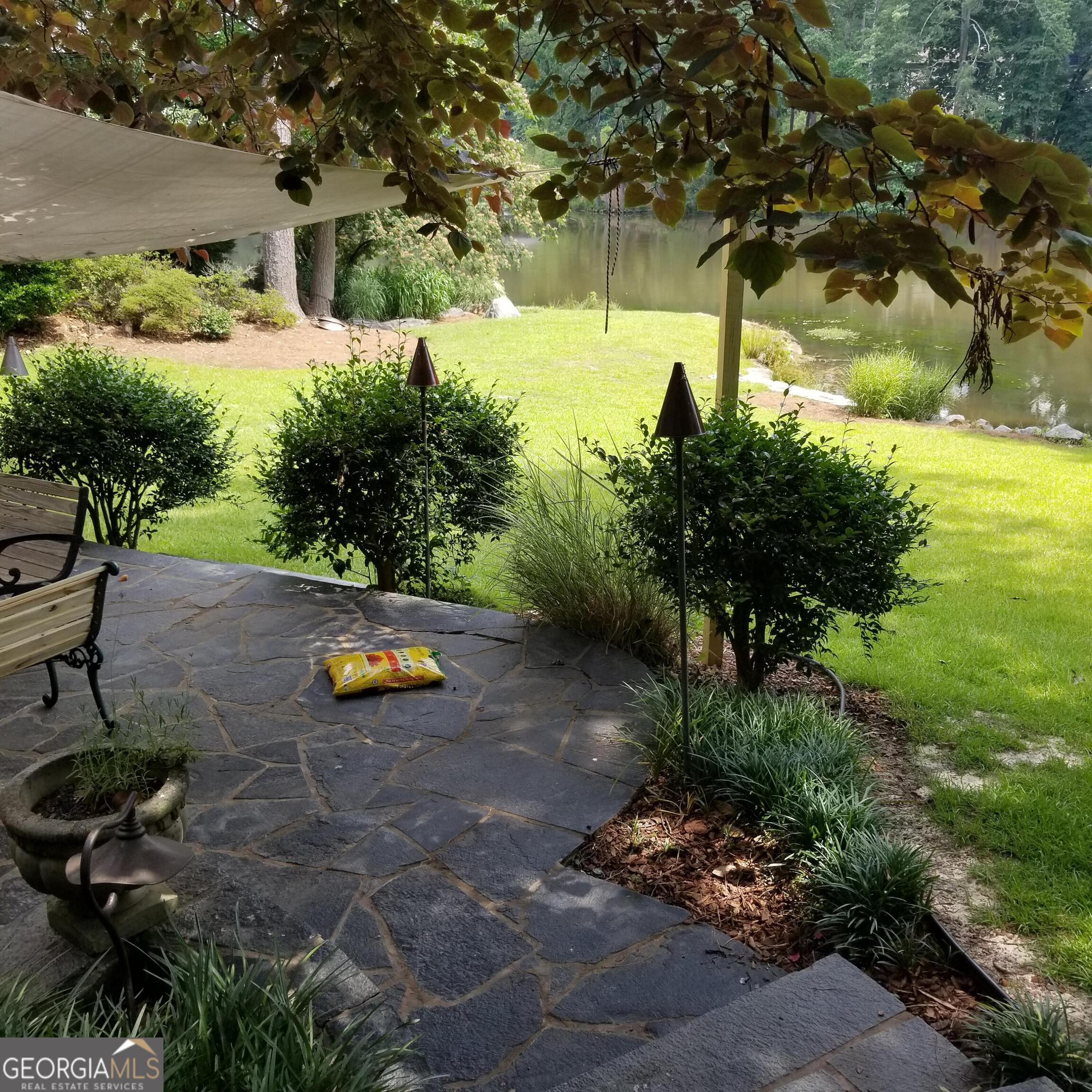 2469 Circlewood Road Northeast Atlanta, GA 30345 - Photo 10 of 26