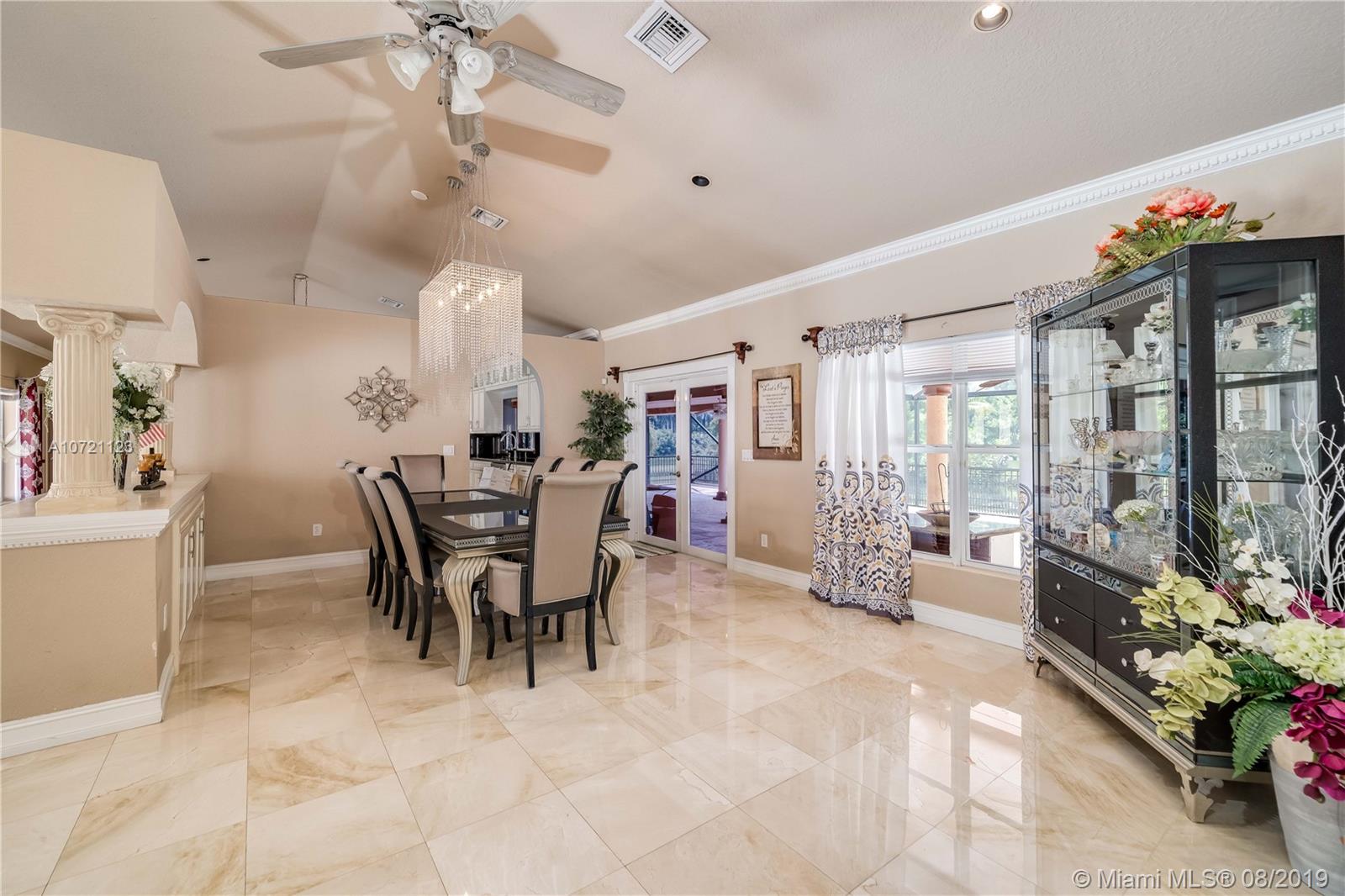 5951 Southwest 185th Way Southwest Ranches, FL 33332 - Photo 14 of 44