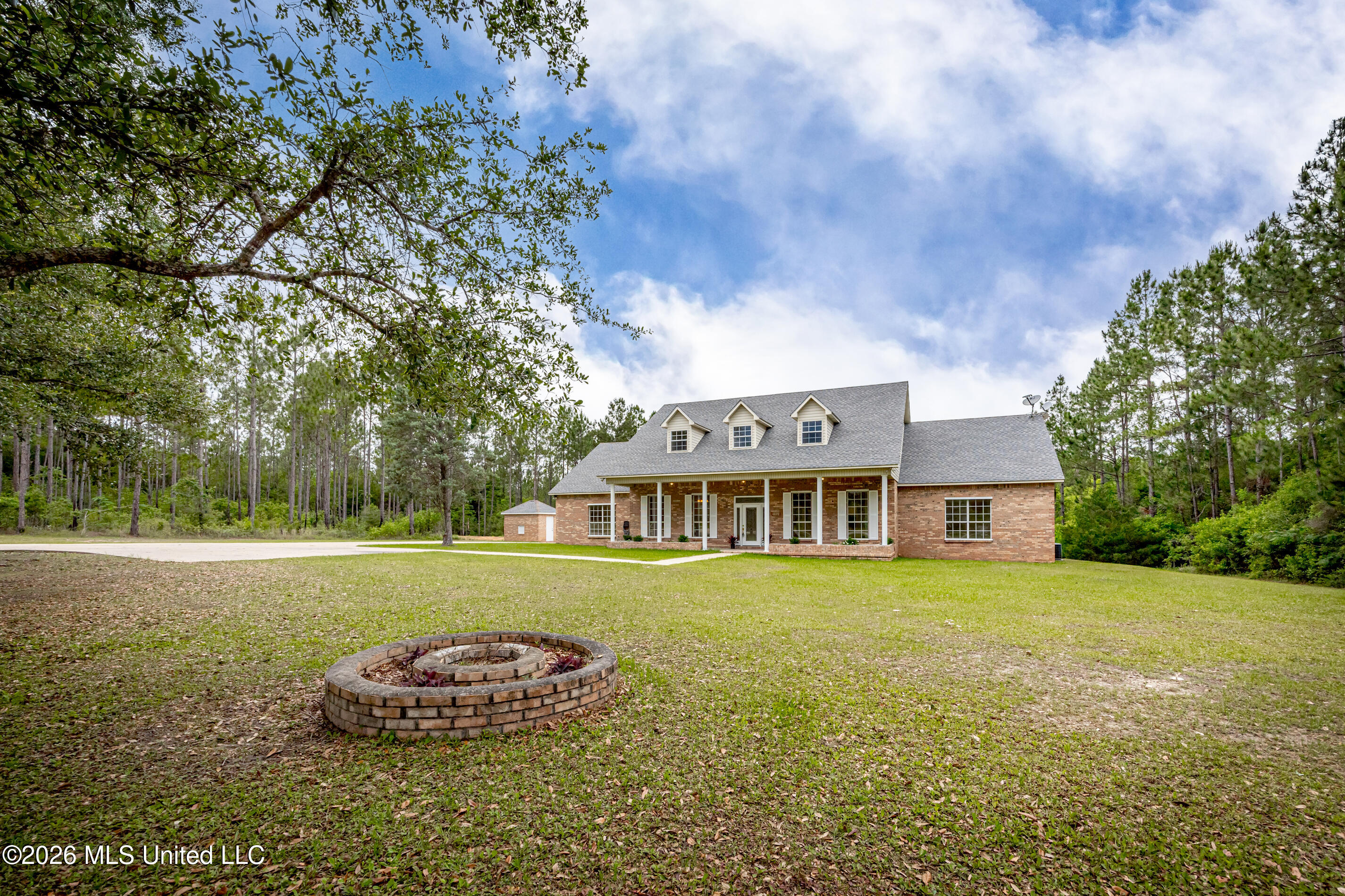 13125 Seaman Road Vancleave, MS 39565 - Photo 4 of 134 IMG_7839