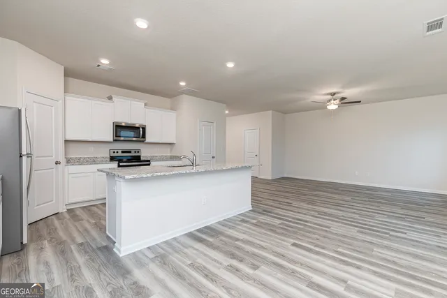 $332,900 | 618 Slate Road, Conyers, GA 30013