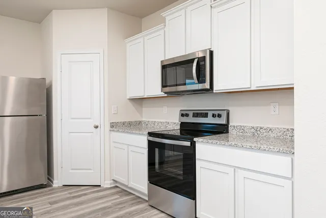 $332,900 | 618 Slate Road, Conyers, GA 30013