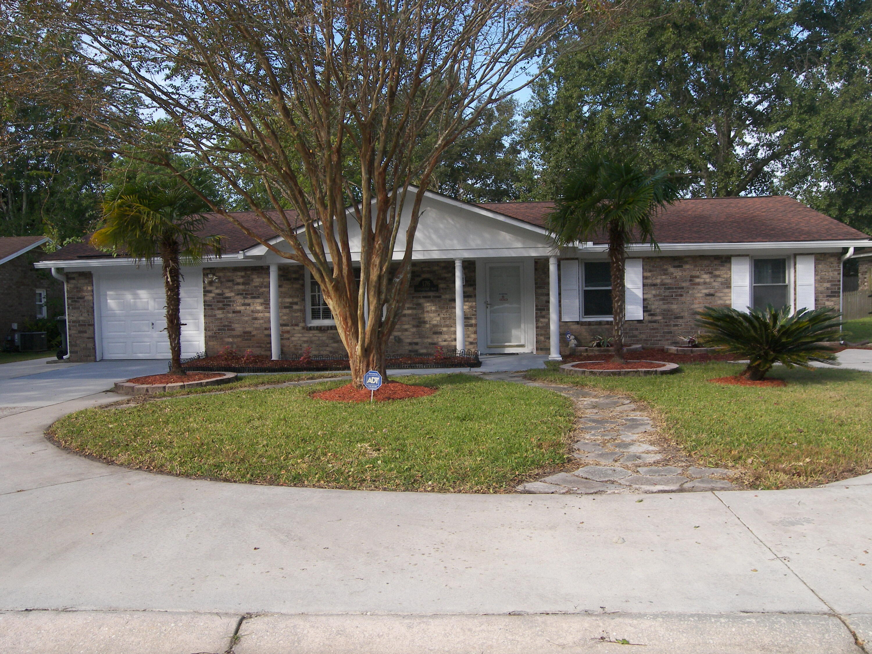 176 Foxborough Road Goose Creek, SC 29445 - Photo 1 of 31 Front