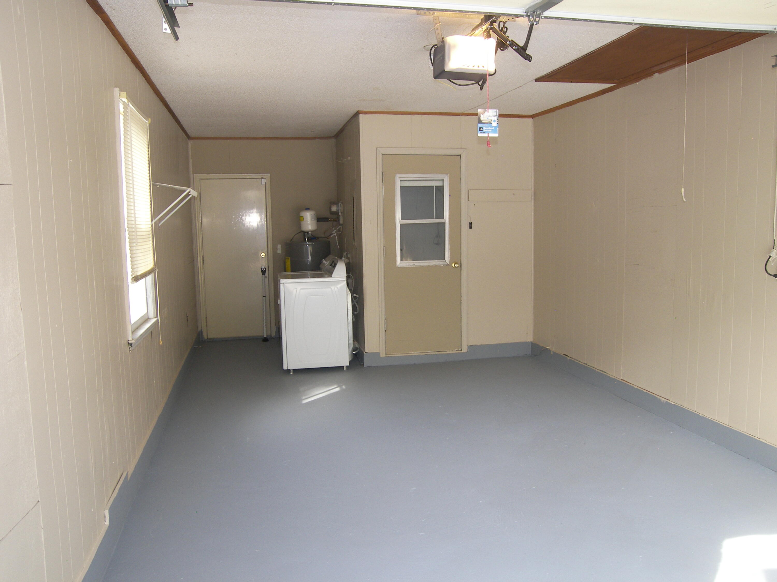 176 Foxborough Road Goose Creek, SC 29445 - Photo 27 of 31 Garage