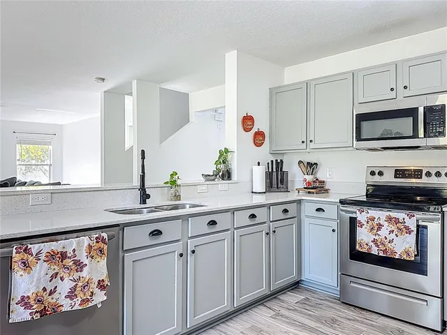 $4,500 | 13841 Chihuly Court, Orlando, FL 32824