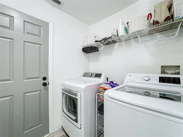 $4,500 | 13841 Chihuly Court, Orlando, FL 32824