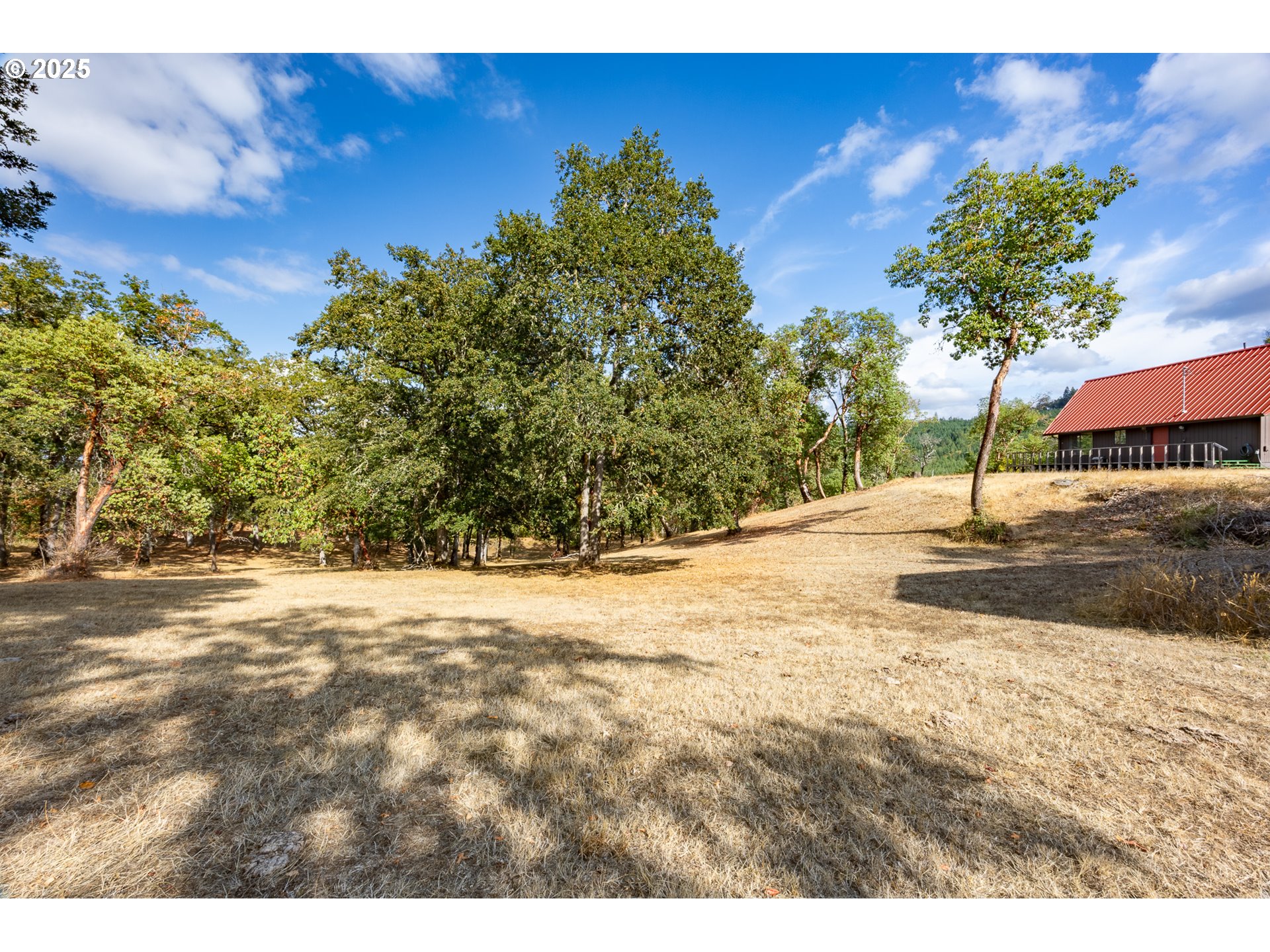 1700 Colonial Road Roseburg, OR 97471 - Photo 25 of 39 Gallery Image 25