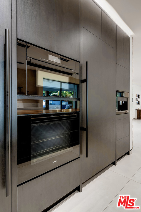 25879 Chalmers Place Calabasas, CA 91302 - Photo 24 of 54