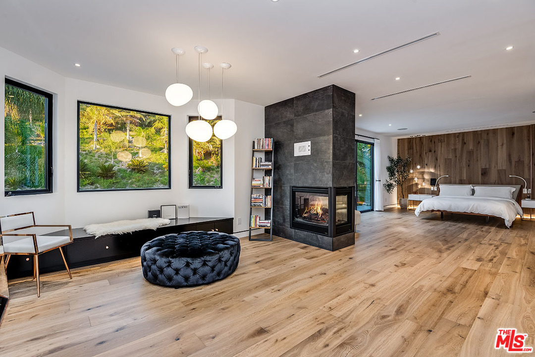 25879 Chalmers Place Calabasas, CA 91302 - Photo 26 of 54