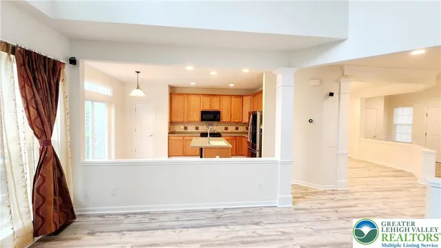 $425,000 | 1871 Emerald Drive, Orefield, PA 18069