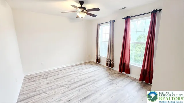 $425,000 | 1871 Emerald Drive, Orefield, PA 18069