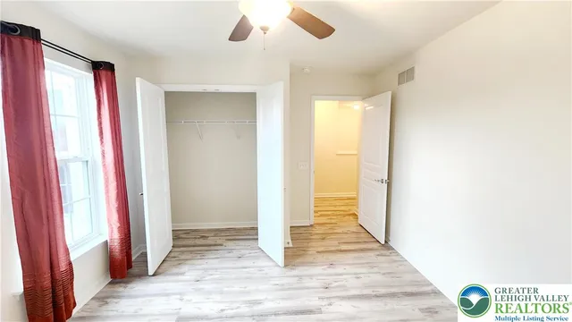 $425,000 | 1871 Emerald Drive, Orefield, PA 18069