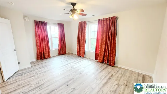 $425,000 | 1871 Emerald Drive, Orefield, PA 18069