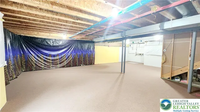 $425,000 | 1871 Emerald Drive, Orefield, PA 18069