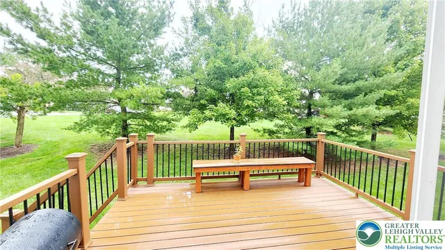 $425,000 | 1871 Emerald Drive, Orefield, PA 18069