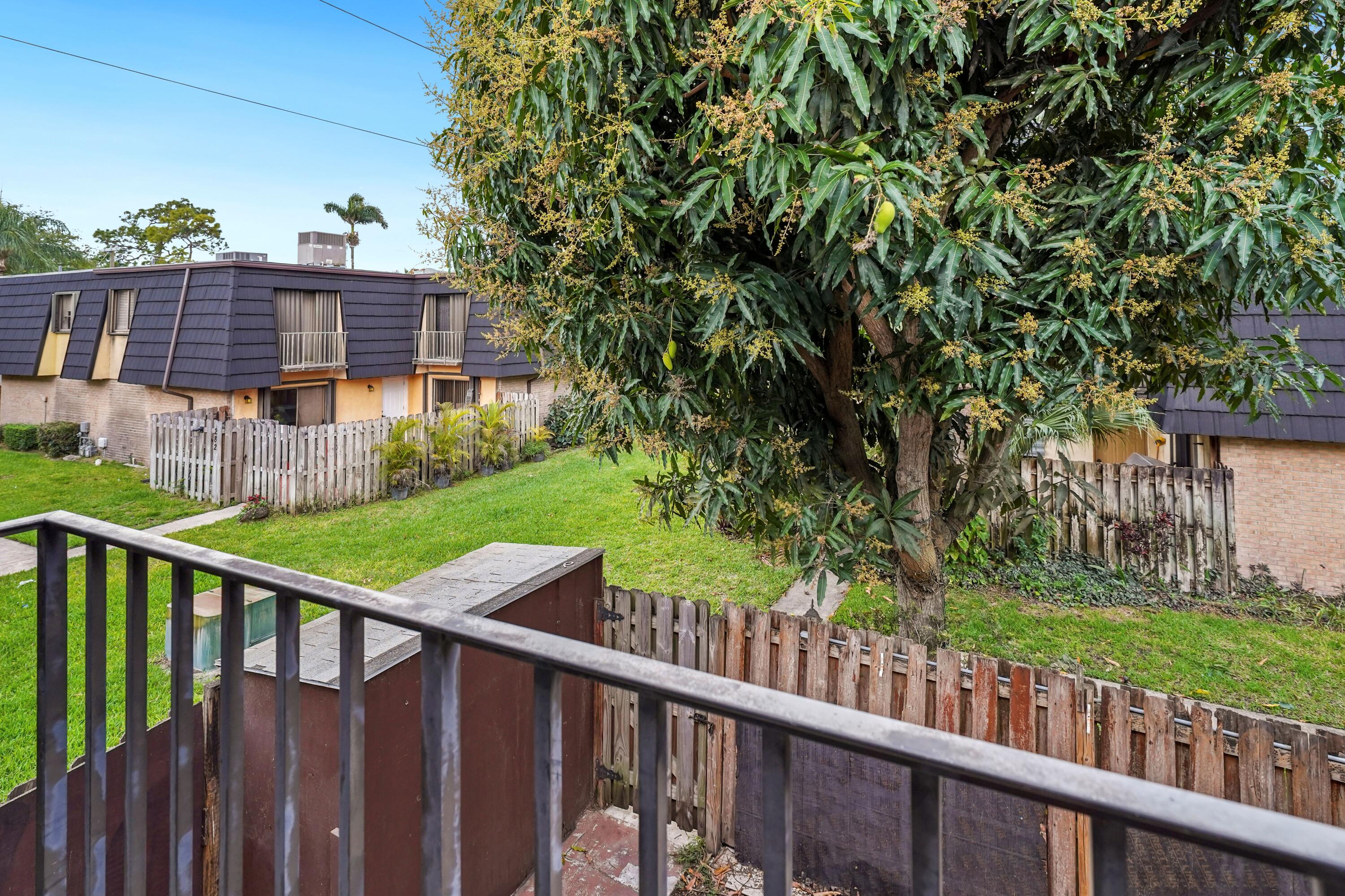 262 Woodland Road Palm Springs, FL 33461 - Photo 15 of 15 11 RESIZED