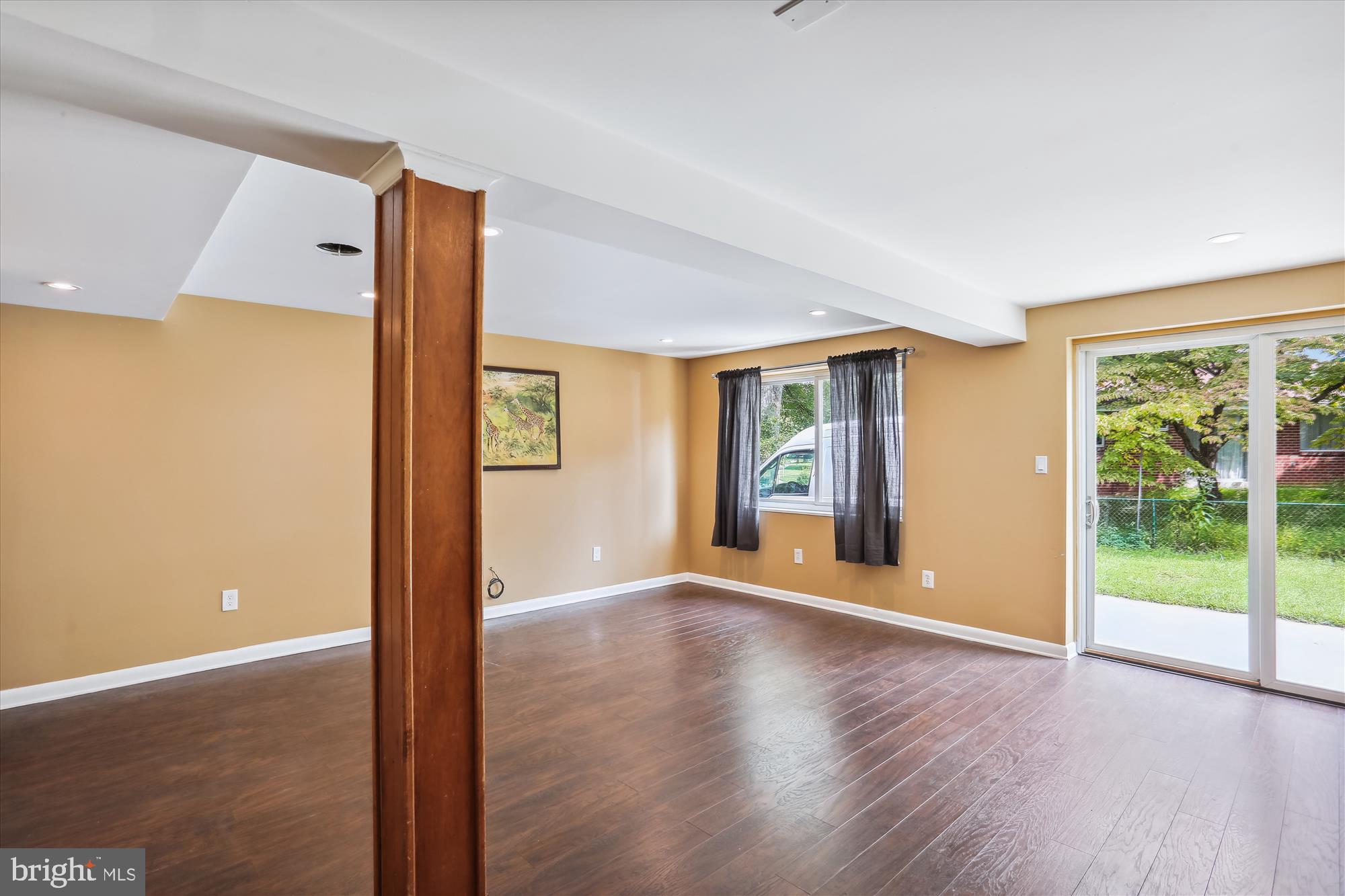 412 Sisson Court Silver Spring, MD 20902 - Photo 33 of 48