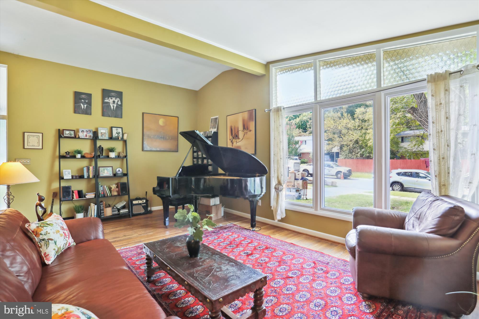 412 Sisson Court Silver Spring, MD 20902 - Photo 6 of 48