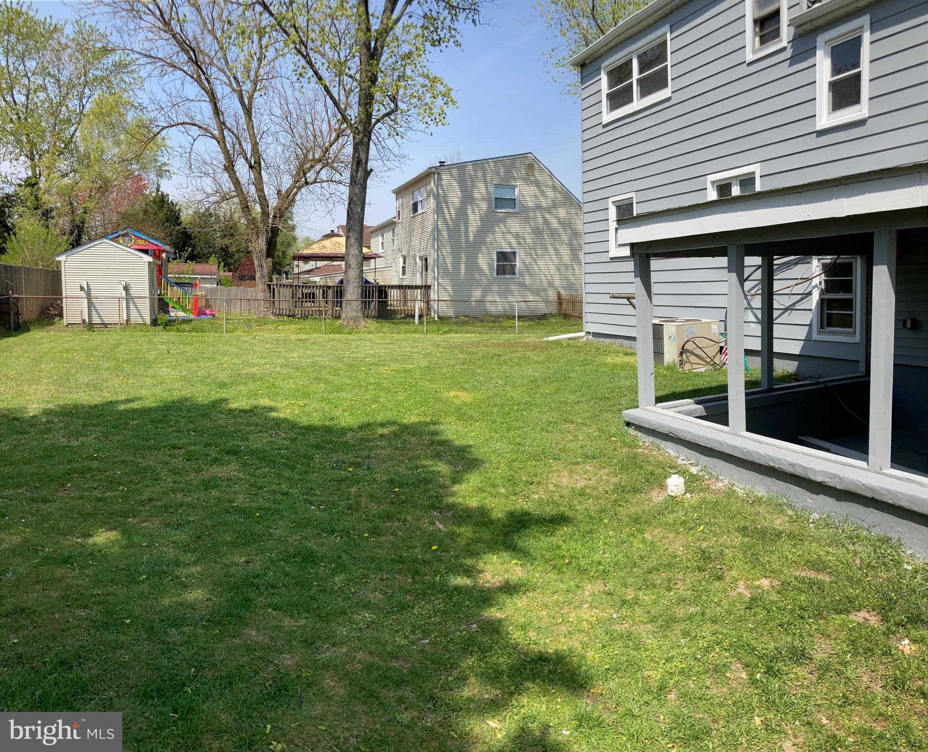 9 Rondon Avenue Berlin, NJ 08009 - Photo 32 of 36 Rear yard