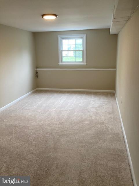 9 Rondon Avenue Berlin, NJ 08009 - Photo 36 of 36 Family room