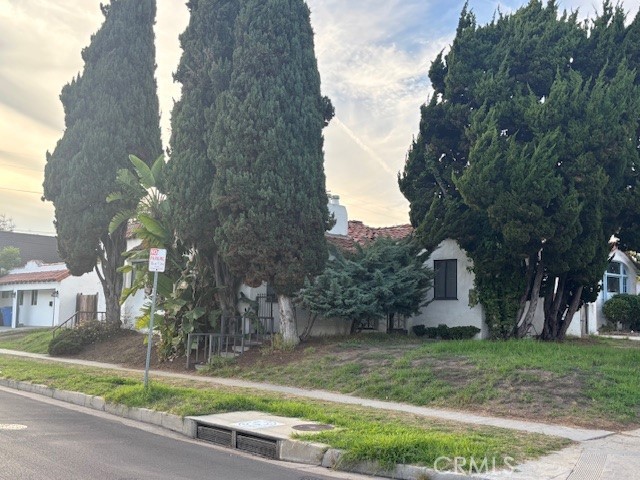 a backyard of a house with lots of green space