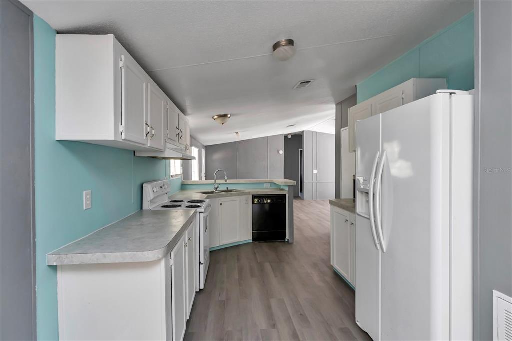 6639 Northeast 94th Avenue Bronson, FL 32621 - Photo 14 of 33