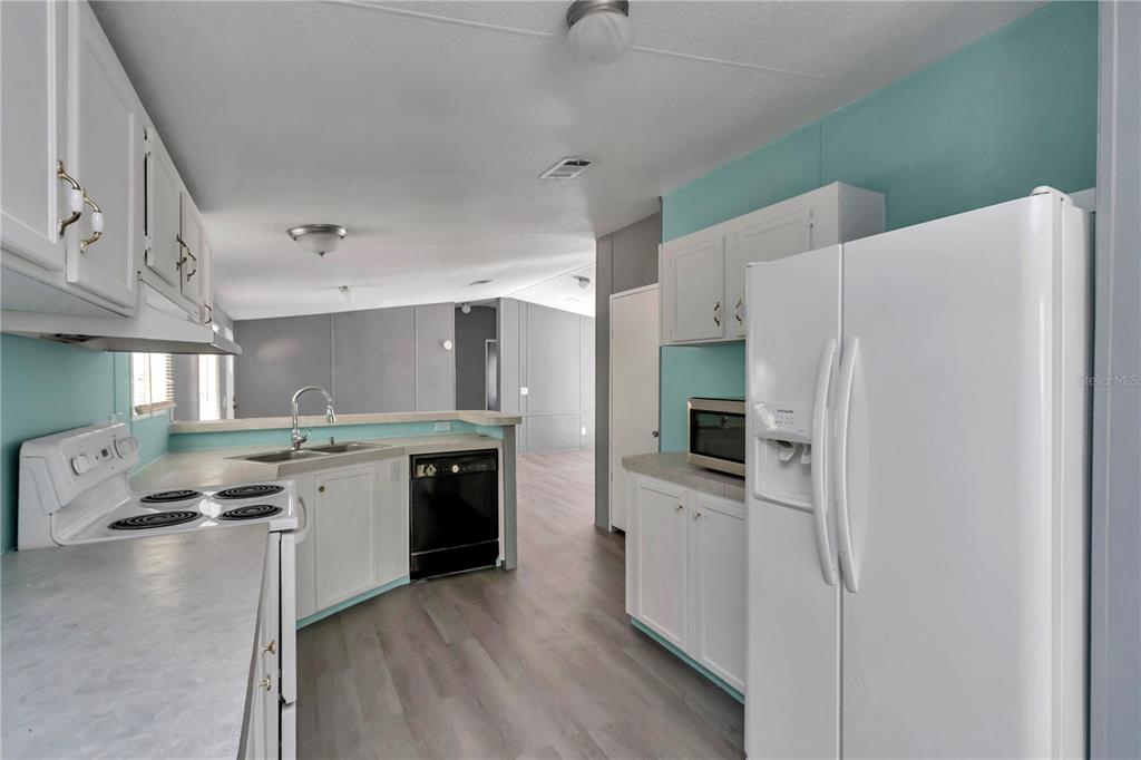 6639 Northeast 94th Avenue Bronson, FL 32621 - Photo 16 of 33