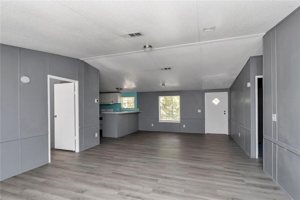 6639 Northeast 94th Avenue Bronson, FL 32621 - Photo 9 of 33