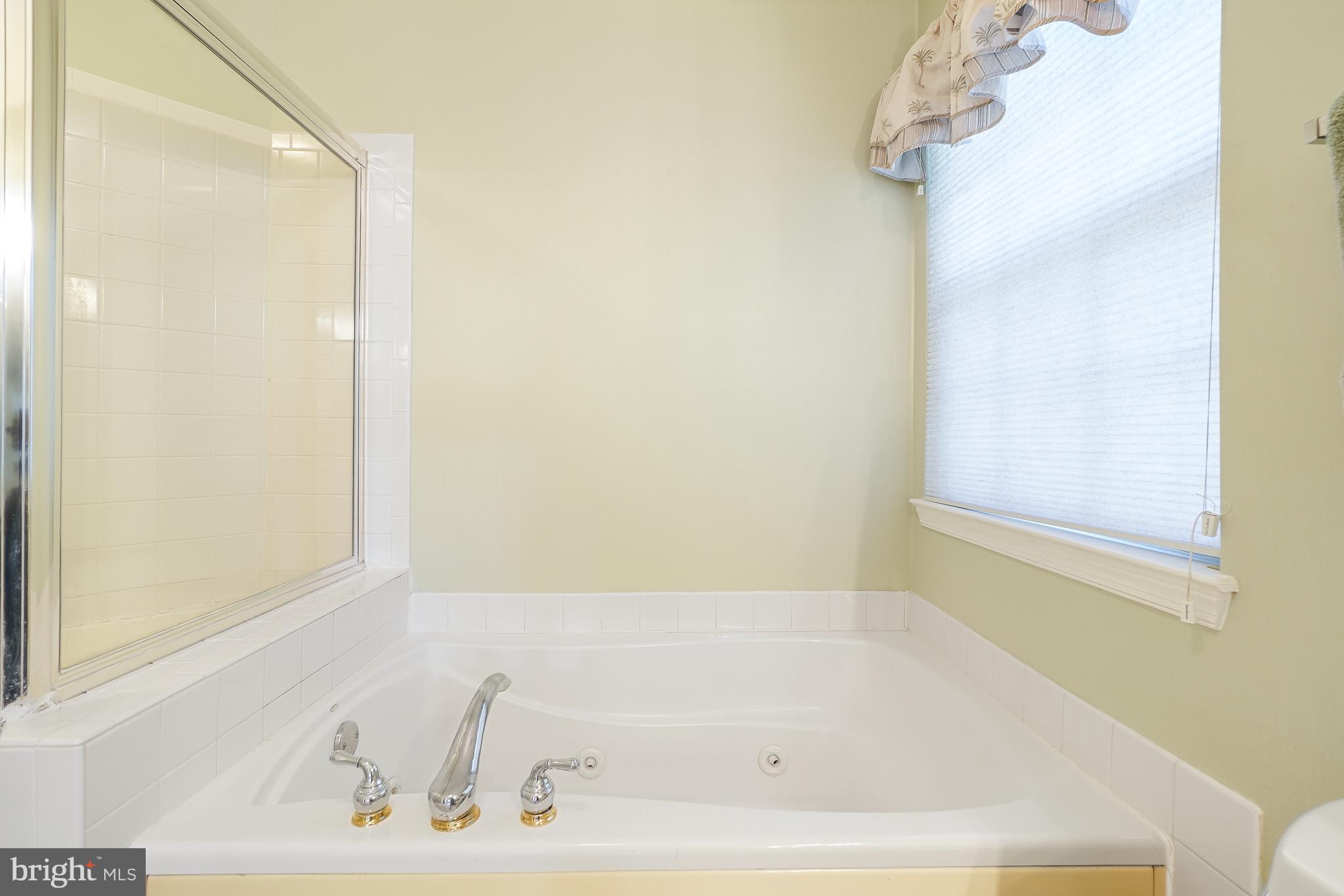 12044 Trumbull Way Reston, VA 20190 - Photo 39 of 57 Gallery Image 39