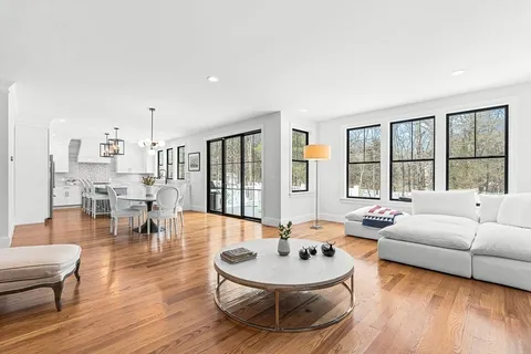 $2,495,000 | 2 Arrow Path, Natick, MA 01760