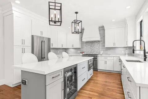 $2,495,000 | 2 Arrow Path, Natick, MA 01760