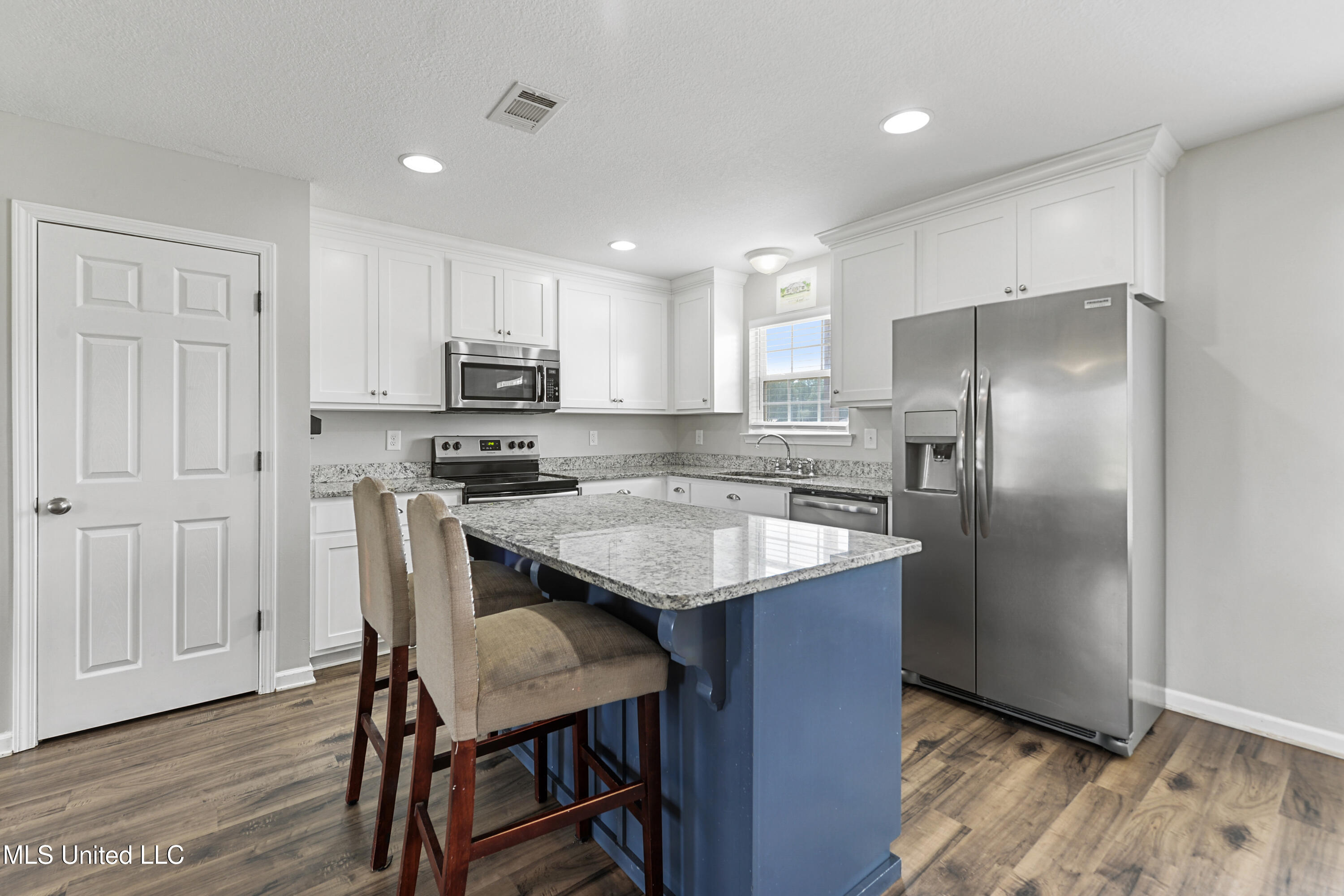 114 Crepemyrtle Lane Lucedale, MS 39452 - Photo 7 of 21 007