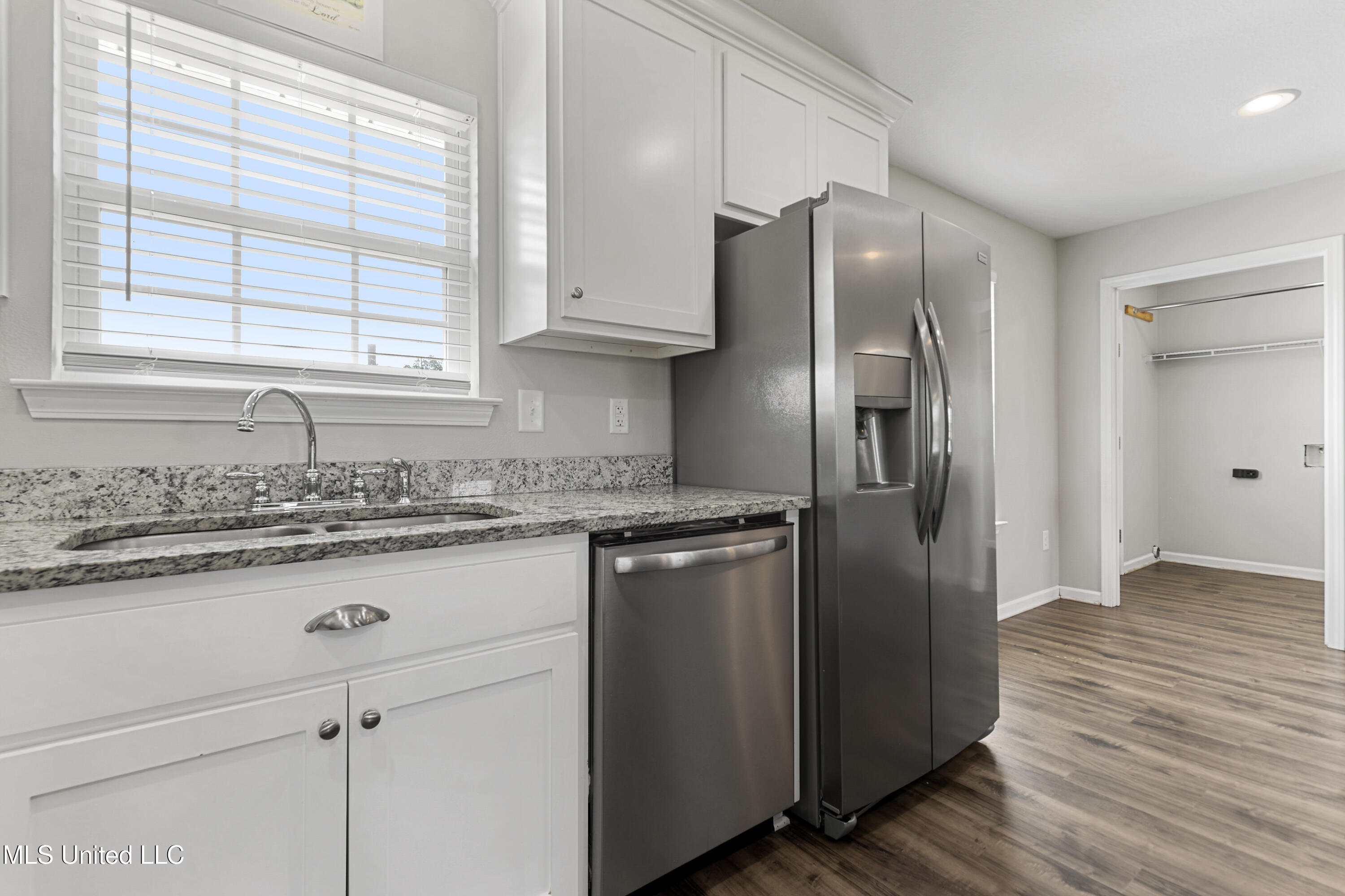 114 Crepemyrtle Lane Lucedale, MS 39452 - Photo 9 of 21 009