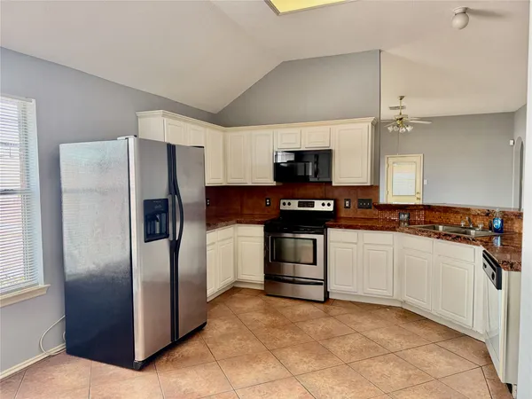 $1,850 | 5218 Hill Timbers Drive, Humble, TX 77346