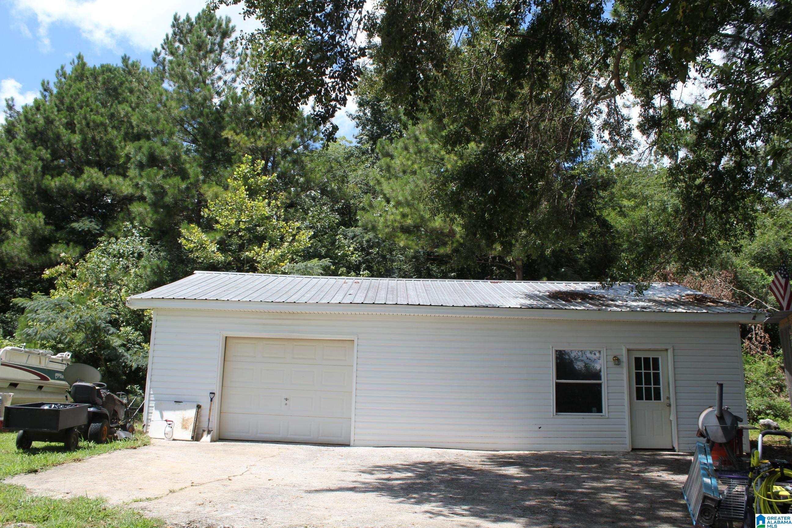 1802 9th Street North Clanton, AL 35045 - Photo 27 of 33