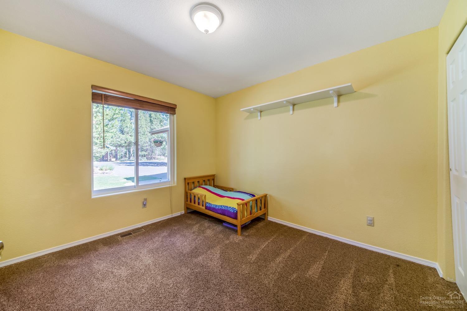 55613 Swan Road Bend, OR 97707 - Photo 15 of 25 Additional Photo
