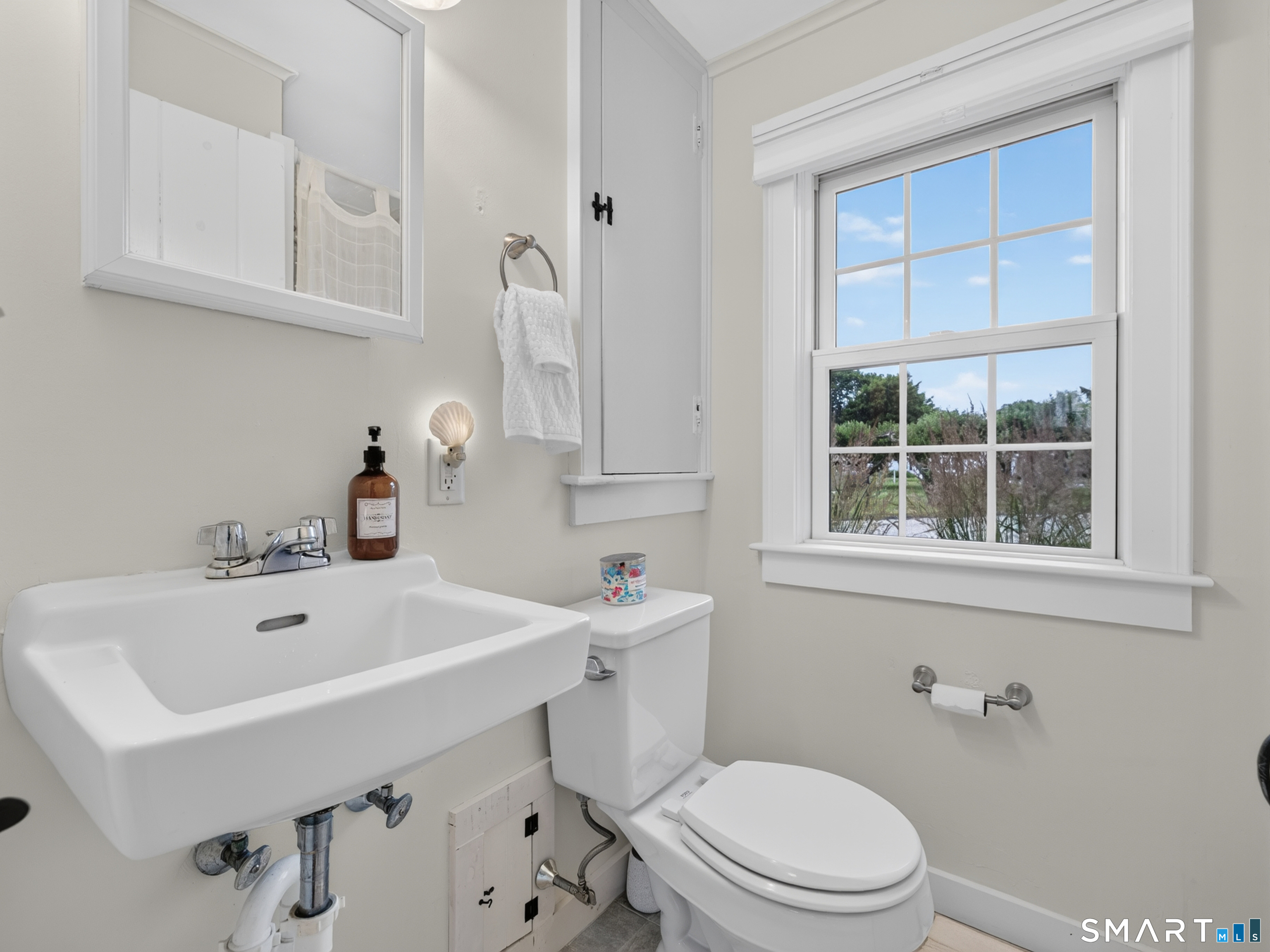 84 Waterside Lane, Unit A Clinton, CT 06413 - Photo 10 of 32
