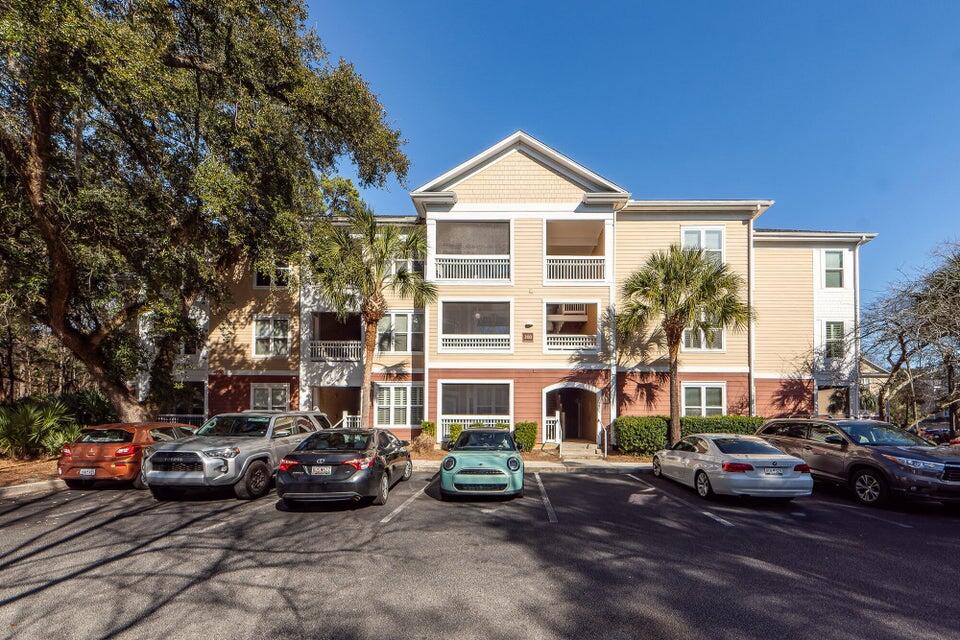 300 Bucksley Lane, Unit 106 Charleston, SC 29492 - Photo 1 of 47 20250205191019429911000000-o