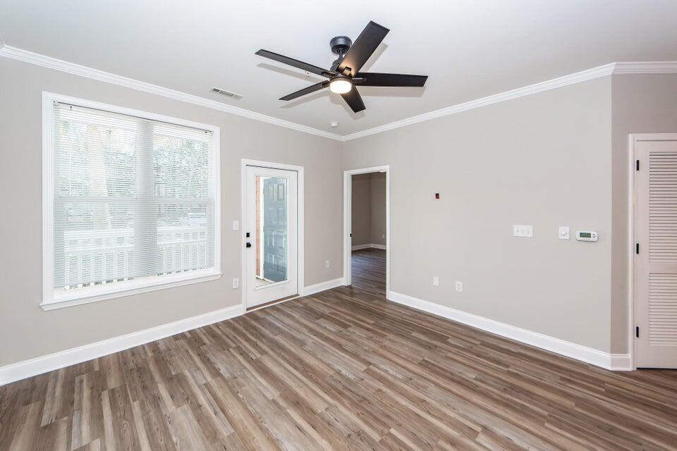 300 Bucksley Lane, Unit 106 Charleston, SC 29492 - Photo 14 of 47 20250205191047282023000000-o