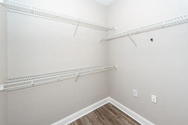 $2,275 | 300 Bucksley Lane, Unit 106, Charleston, SC 29492