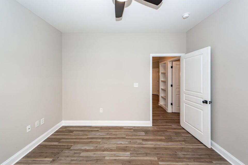 300 Bucksley Lane, Unit 106 Charleston, SC 29492 - Photo 30 of 47 20250205191229132300000000-o