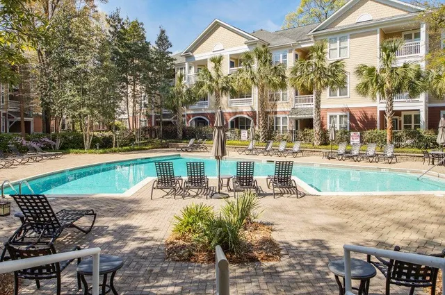 $2,275 | 300 Bucksley Lane, Unit 106, Charleston, SC 29492
