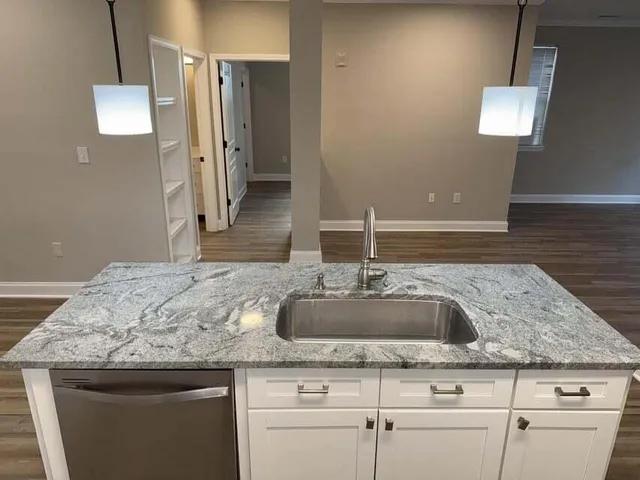 $2,275 | 300 Bucksley Lane, Unit 106, Charleston, SC 29492