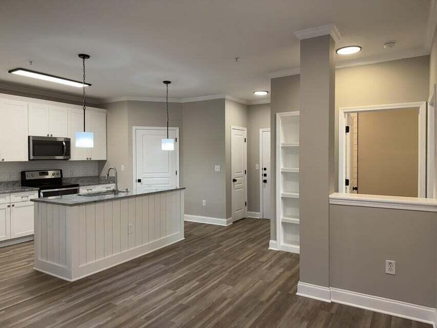 300 Bucksley Lane, Unit 106 Charleston, SC 29492 - Photo 6 of 47 20250207181241916743000000-o