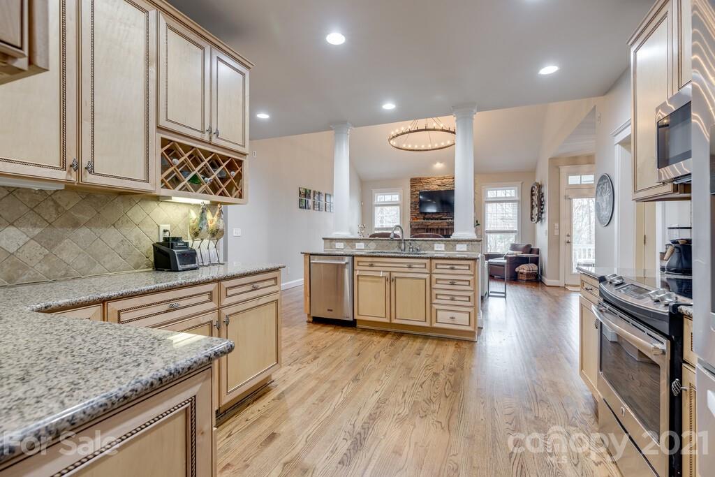 4838 Milford Way Fort Mill, SC 29708 - Photo 11 of 45 Gallery Image 11