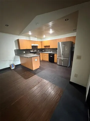 $2,700 | 9850 Northwest 15th Court, Unit 9850, Pembroke Pines, FL 33024